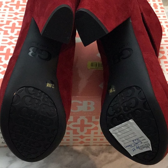 CLASSY Gianni Bini red platform booties, size 7.5 - Picture 3 of 8